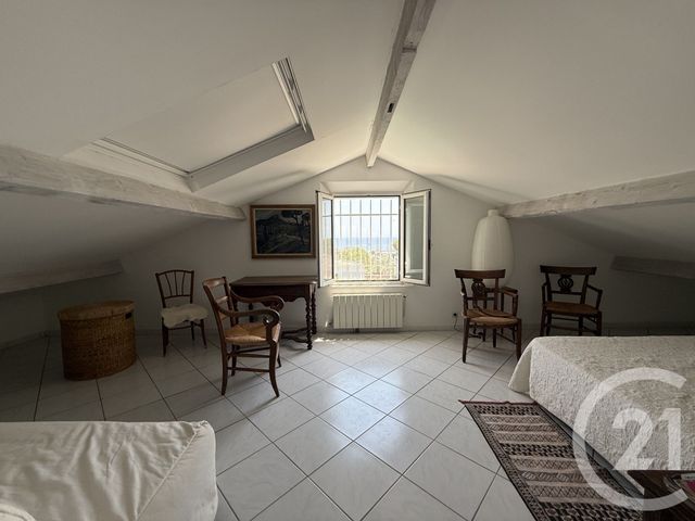 maison à vendre - 5 pièces - 197.39 m2 - BANDOL - 83 - PROVENCE-ALPES-COTE-D-AZUR - Century 21 Immobilière Charlemagne