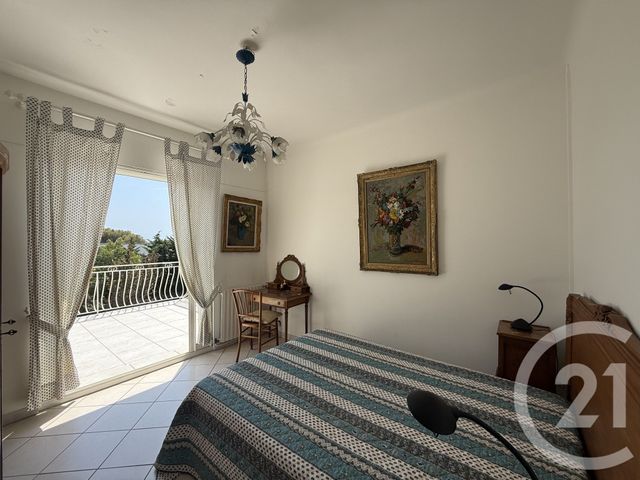 maison à vendre - 5 pièces - 197.39 m2 - BANDOL - 83 - PROVENCE-ALPES-COTE-D-AZUR - Century 21 Immobilière Charlemagne