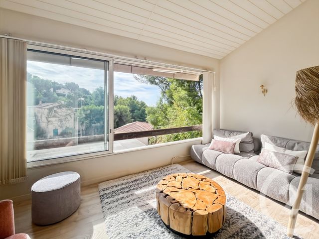 Appartement T3 à vendre - 3 pièces - 62.0 m2 - BANDOL - 83 - PROVENCE-ALPES-COTE-D-AZUR - Century 21 Immobilière Charlemagne