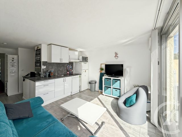 Appartement T2 à vendre - 2 pièces - 28.3 m2 - BANDOL - 83 - PROVENCE-ALPES-COTE-D-AZUR - Century 21 Immobilière Charlemagne