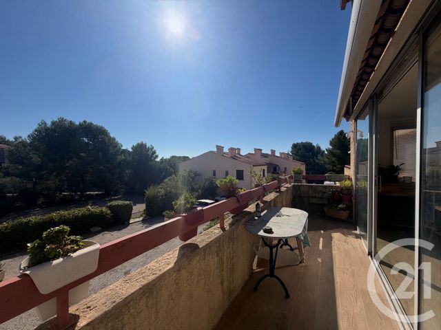 Appartement à vendre - 2 pièces - 55.0 m2 - BANDOL - 83 - PROVENCE-ALPES-COTE-D-AZUR - Century 21 Immobilière Charlemagne