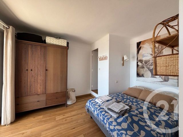 Appartement T2 à vendre - 2 pièces - 38.68 m2 - BANDOL - 83 - PROVENCE-ALPES-COTE-D-AZUR - Century 21 Immobilière Charlemagne
