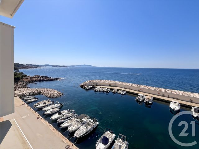 Appartement F1 à vendre - 1 pièce - 42.0 m2 - BANDOL - 83 - PROVENCE-ALPES-COTE-D-AZUR - Century 21 Immobilière Charlemagne