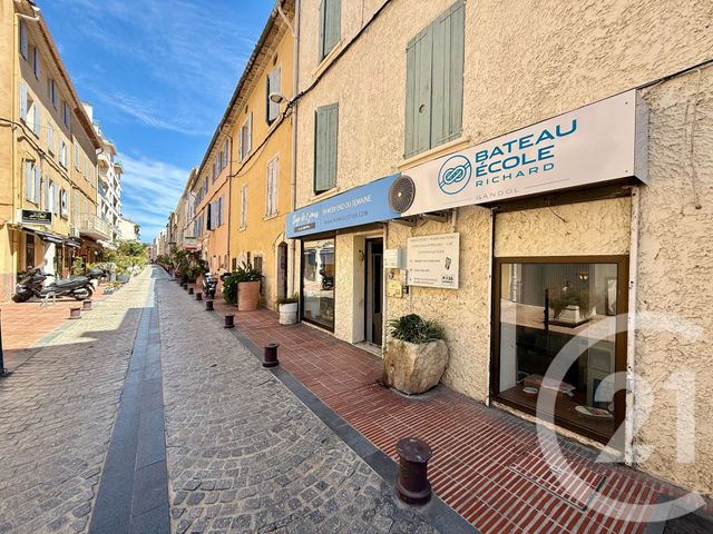 divers à vendre - 31.0 m2 - BANDOL - 83 - PROVENCE-ALPES-COTE-D-AZUR - Century 21 Immobilière Charlemagne