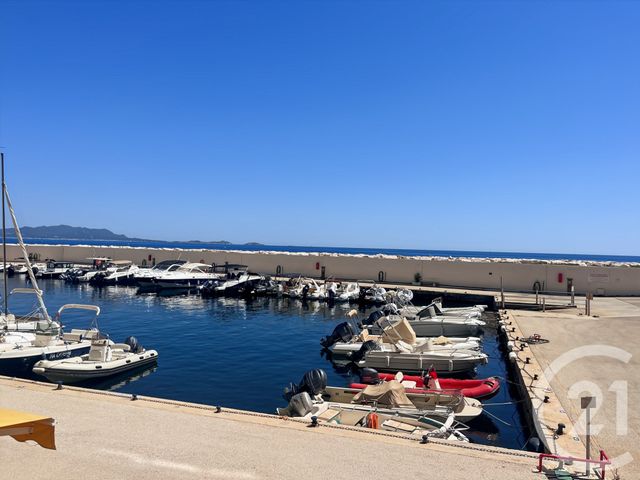 Appartement F2 à vendre - 2 pièces - 65.0 m2 - BANDOL - 83 - PROVENCE-ALPES-COTE-D-AZUR - Century 21 Immobilière Charlemagne