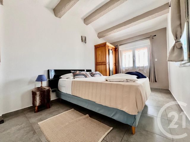 Appartement à louer - 2 pièces - 30.0 m2 - BANDOL - 83 - PROVENCE-ALPES-COTE-D-AZUR - Century 21 Immobilière Charlemagne