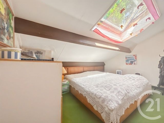 Appartement F1 bis à vendre - 2 pièces - 24.4 m2 - BANDOL - 83 - PROVENCE-ALPES-COTE-D-AZUR - Century 21 Immobilière Charlemagne
