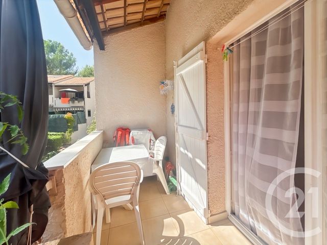 Appartement F1 bis à vendre - 2 pièces - 24.4 m2 - BANDOL - 83 - PROVENCE-ALPES-COTE-D-AZUR - Century 21 Immobilière Charlemagne