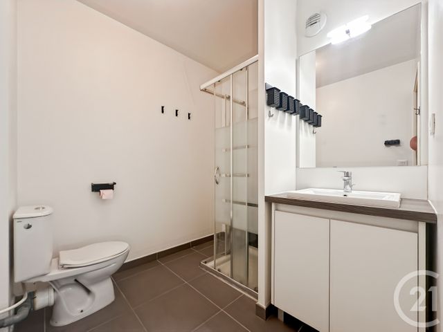 Appartement F2 à louer - 2 pièces - 39.02 m2 - LA SEYNE SUR MER - 83 - PROVENCE-ALPES-COTE-D-AZUR - Century 21 Immobilière Charlemagne