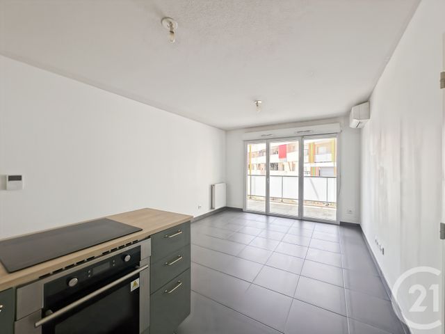 Appartement F2 à louer - 2 pièces - 39.02 m2 - LA SEYNE SUR MER - 83 - PROVENCE-ALPES-COTE-D-AZUR - Century 21 Immobilière Charlemagne