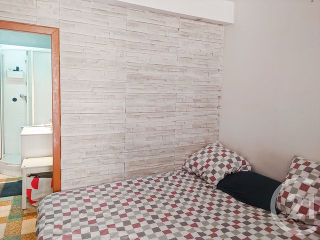 Appartement F2 à vendre - 2 pièces - 25.42 m2 - BANDOL - 83 - PROVENCE-ALPES-COTE-D-AZUR - Century 21 Immobilière Charlemagne