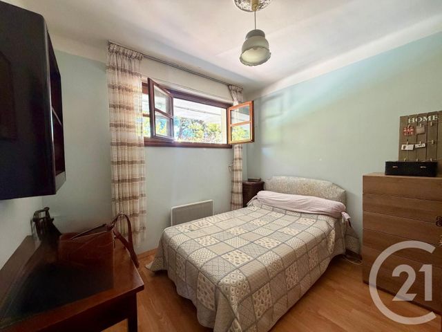 Appartement à vendre - 3 pièces - 59.12 m2 - BANDOL - 83 - PROVENCE-ALPES-COTE-D-AZUR - Century 21 Immobilière Charlemagne