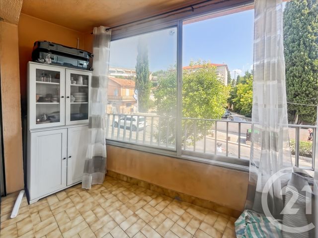 Appartement F1 à vendre - 2 pièces - 29.59 m2 - BANDOL - 83 - PROVENCE-ALPES-COTE-D-AZUR - Century 21 Immobilière Charlemagne