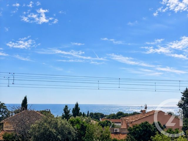 maison à vendre - 5 pièces - 92.4 m2 - BANDOL - 83 - PROVENCE-ALPES-COTE-D-AZUR - Century 21 Immobilière Charlemagne