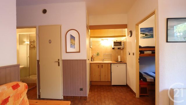 Appartement F2 à vendre - 2 pièces - 24.72 m2 - BANDOL - 83 - PROVENCE-ALPES-COTE-D-AZUR - Century 21 Immobilière Charlemagne Appartement F2 à vendre - 2 pièces - 24.72 m2 - BANDOL - 83 - PROVENCE-ALPES-COTE-D-AZUR - Century 21 Immobilière Charlemagne