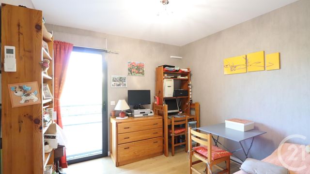 Afficher la photo en grand Appartement F4 à vendre - 4 pièces - 93.64 m2 - BANDOL - 83 - PROVENCE-ALPES-COTE-D-AZUR - Century 21 Immobilière Charlemagne
