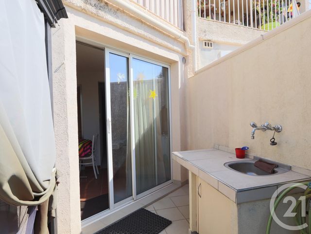 Afficher la photo en grand Appartement F4 à vendre - 4 pièces - 75.0 m2 - BANDOL - 83 - PROVENCE-ALPES-COTE-D-AZUR - Century 21 Immobilière Charlemagne