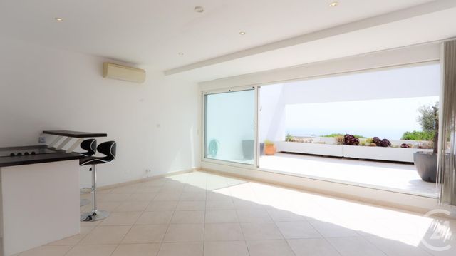 Appartement T2 à vendre - 2 pièces - 36.87 m2 - BANDOL - 83 - PROVENCE-ALPES-COTE-D-AZUR - Century 21 Immobilière Charlemagne Appartement T2 à vendre - 2 pièces - 36.87 m2 - BANDOL - 83 - PROVENCE-ALPES-COTE-D-AZUR - Century 21 Immobilière Charlemagne