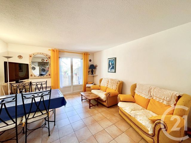 Afficher la photo en grand Appartement F4 à vendre - 4 pièces - 74.43 m2 - BANDOL - 83 - PROVENCE-ALPES-COTE-D-AZUR - Century 21 Immobilière Charlemagne