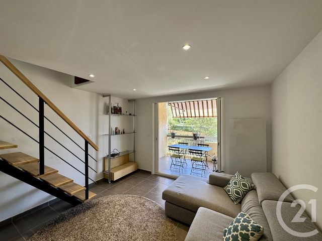 Appartement F3 à vendre - 3 pièces - 50.0 m2 - BANDOL - 83 - PROVENCE-ALPES-COTE-D-AZUR - Century 21 Immobilière Charlemagne