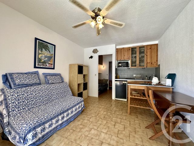 Appartement Studio cabine à vendre - 2 pièces - 24.82 m2 - BANDOL - 83 - PROVENCE-ALPES-COTE-D-AZUR - Century 21 Immobilière Charlemagne