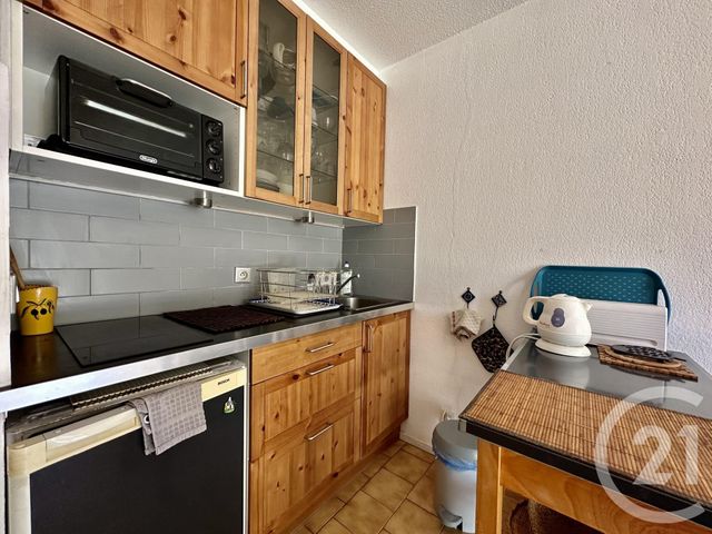 Appartement Studio cabine à vendre - 2 pièces - 24.82 m2 - BANDOL - 83 - PROVENCE-ALPES-COTE-D-AZUR - Century 21 Immobilière Charlemagne